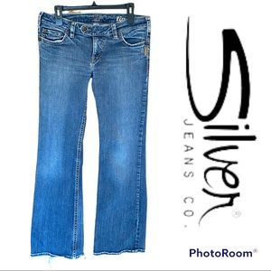 Silver Jeans 31/33 TINA  boot cut in medium wiskered texture